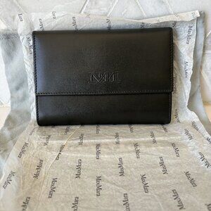 MaxMara Gray Grey Leather Wallet MM Logo Embossed High Storage Dust Bag Max Mara